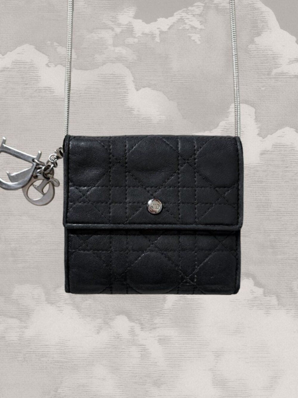 CHRISTIAN DIOR Cannage Wallet & silver Logo Charm Black Leather FREE CHAIN